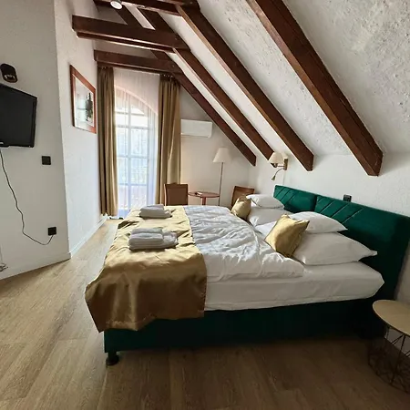 Vendégház Zsindelyes Vendeghaz *