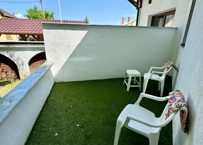 Zsindelyes Vendeghaz 3* Hajdúszoboszló